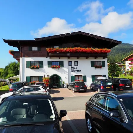 Hotel Steininga #Staysmart Kirchberg in Tirol